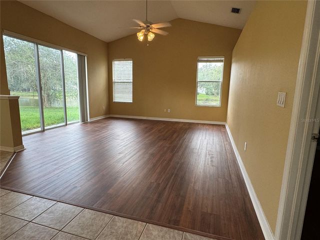 10207 QUAILS LANDING AVENUE, Tampa, FL 33647