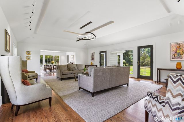 455 Stonington Road, Stonington, CT 06379