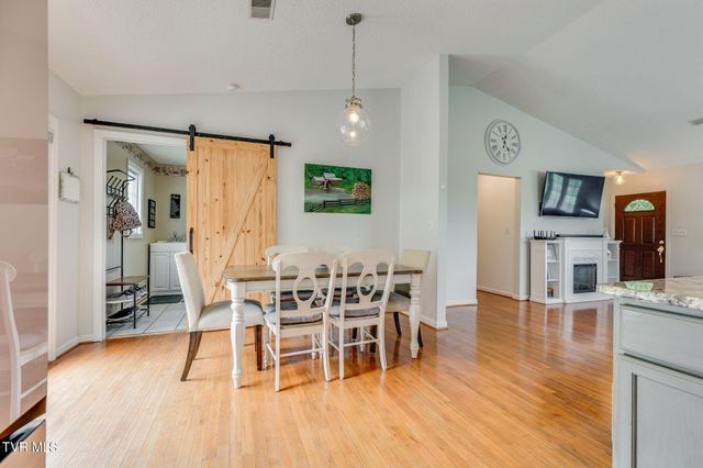 5394 Dishner Valley Road, Bristol, VA 24202