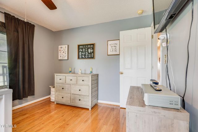 5394 Dishner Valley Road, Bristol, VA 24202
