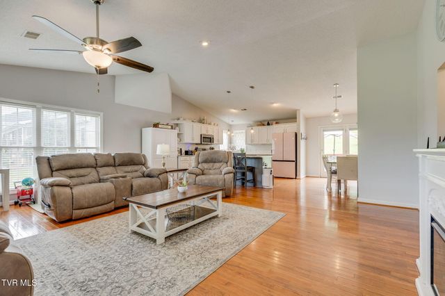 5394 Dishner Valley Road, Bristol, VA 24202
