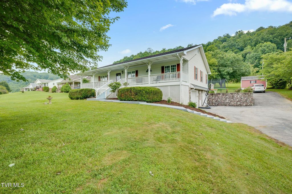 5394 Dishner Valley Road, Bristol, VA 24202