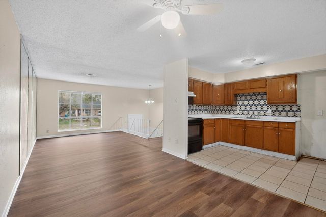1109 Montclair Drive, Garland, TX 75040
