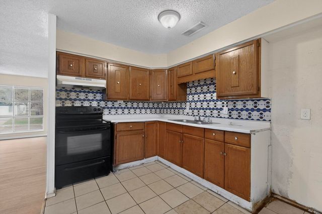 1109 Montclair Drive, Garland, TX 75040