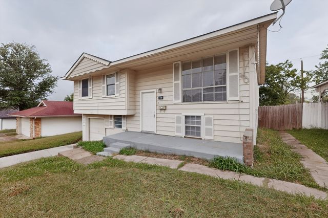 1109 Montclair Drive, Garland, TX 75040