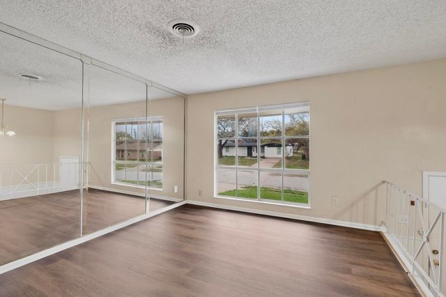 1109 Montclair Drive, Garland, TX 75040