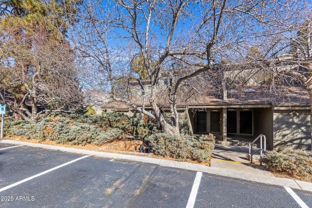 2665 N VALLEY VIEW Road 10121, Flagstaff, AZ 86004