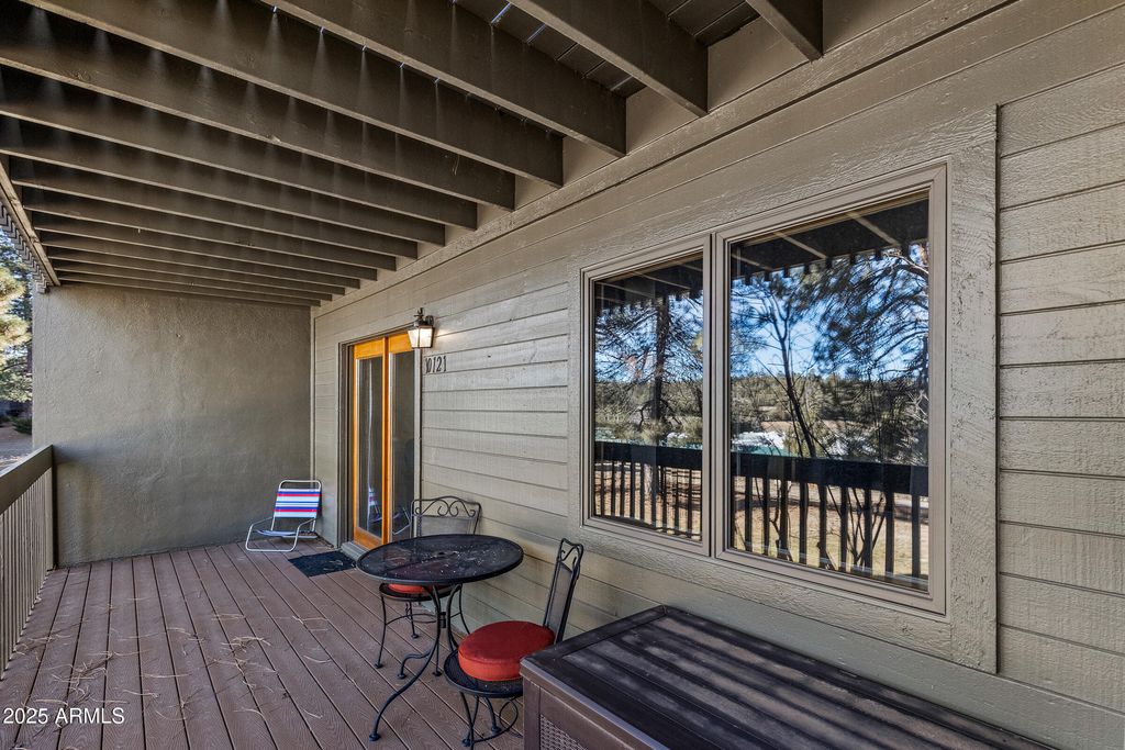 Image 10 of property listing at 2665 N VALLEY VIEW Road 10121, Flagstaff, AZ 86004