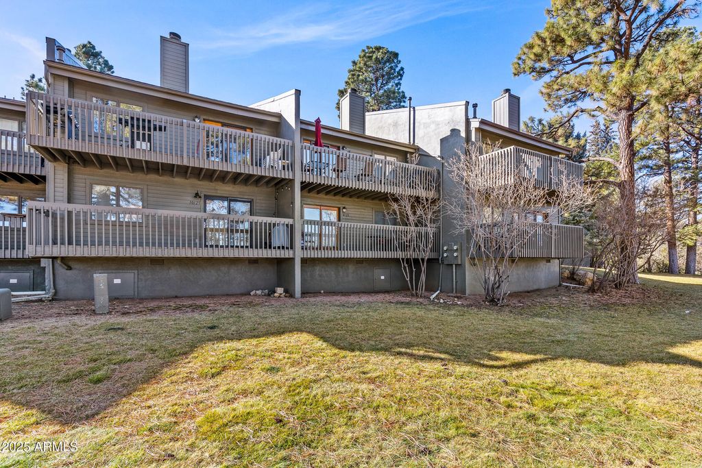 Image 21 of property listing at 2665 N VALLEY VIEW Road 10121, Flagstaff, AZ 86004