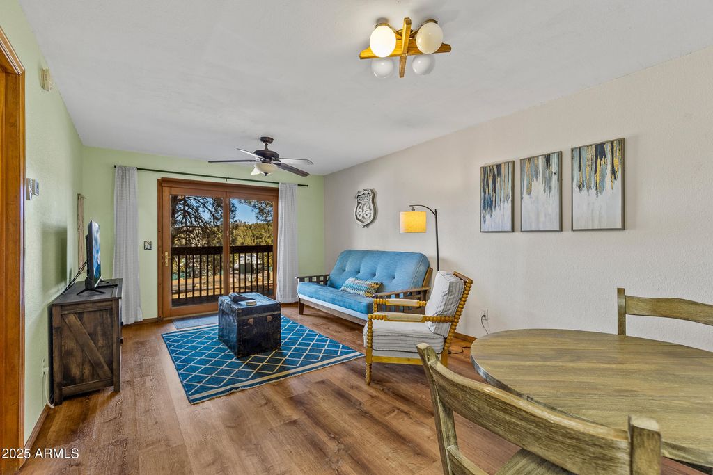 Image 7 of property listing at 2665 N VALLEY VIEW Road 10121, Flagstaff, AZ 86004