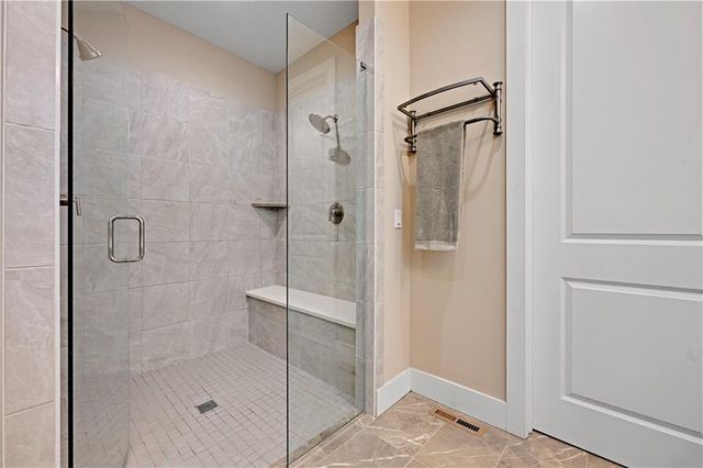 9149 Green Road, Lenexa, KS 66227