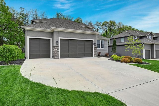 9149 Green Road, Lenexa, KS 66227