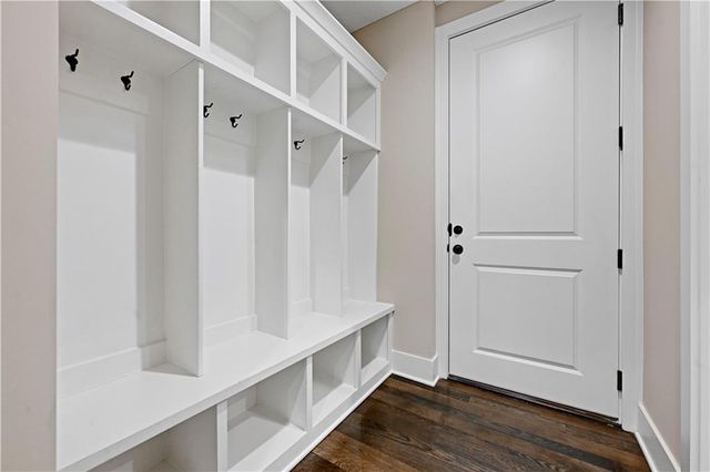 9149 Green Road, Lenexa, KS 66227