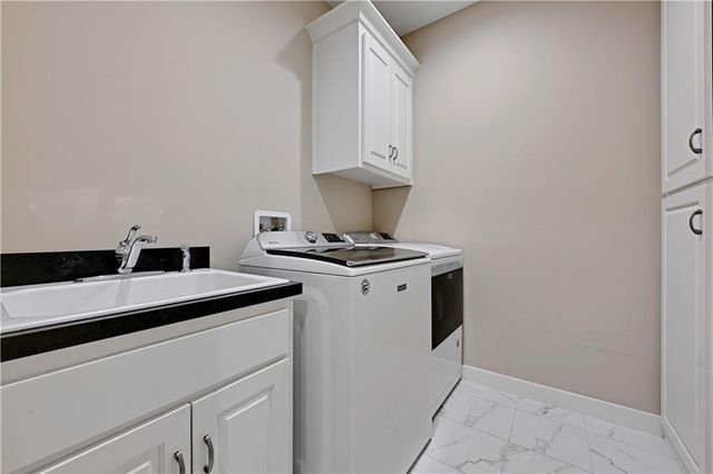 9149 Green Road, Lenexa, KS 66227