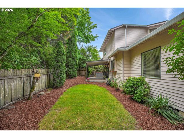 520 Se 15TH St, Gresham, OR 97080