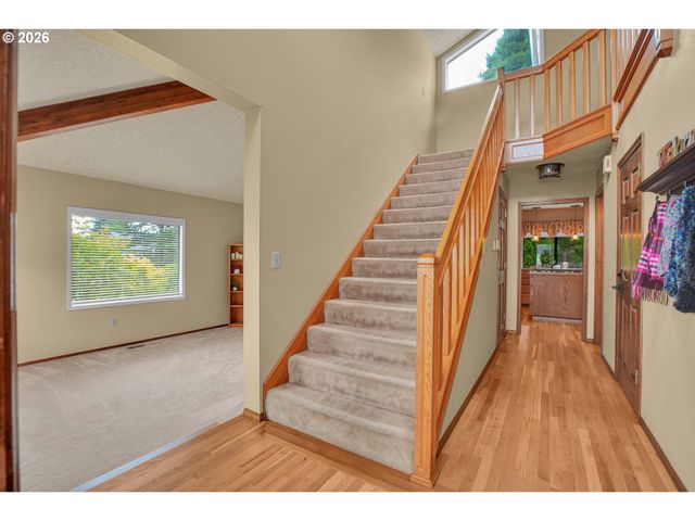520 Se 15TH St, Gresham, OR 97080