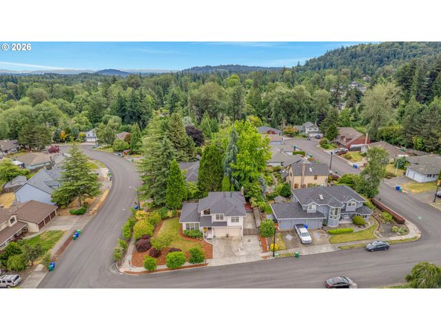 520 Se 15TH St, Gresham, OR 97080