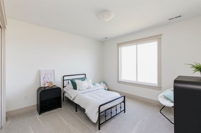 3409 NW Prescott Court, Grimes, IA 50111