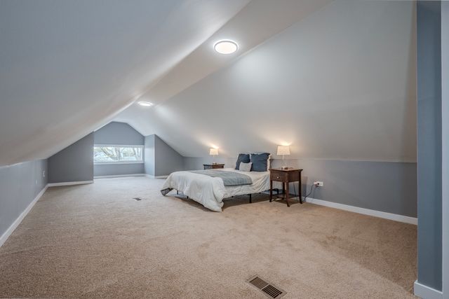 7832 S Eberhart Avenue, Chicago, IL 60619