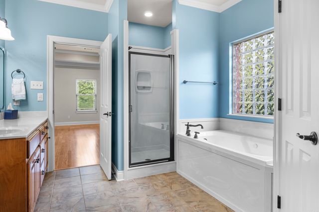 2205 Vermont Street, Conway, AR 72034