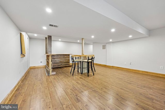 26227 LANDS END DR, Chantilly, VA 20152