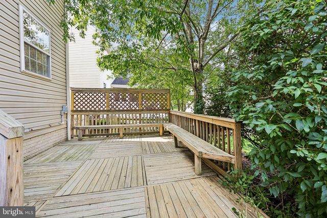 26227 LANDS END DR, Chantilly, VA 20152