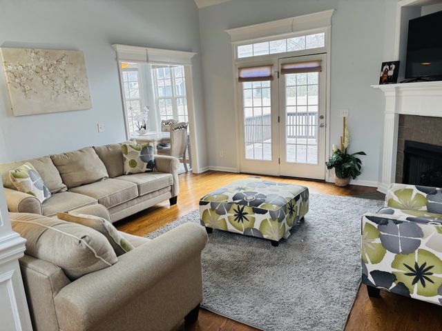 4629 Smitty Dr, Murfreesboro, TN 37128