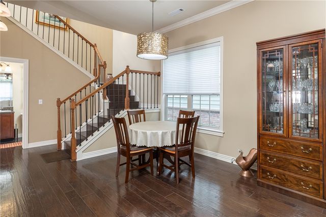 1699 E Amber Drive, Fayetteville, AR 72703