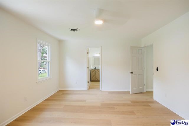 2429 S Hallmark Dr., Florence, SC 29505