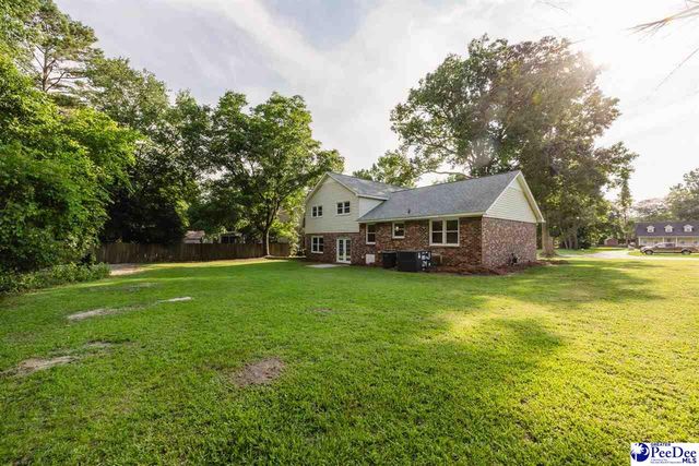 2429 S Hallmark Dr., Florence, SC 29505