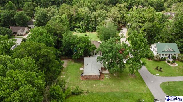 2429 S Hallmark Dr., Florence, SC 29505