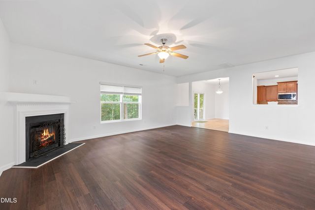 817 Edgeware Way, Wake Forest, NC 27587