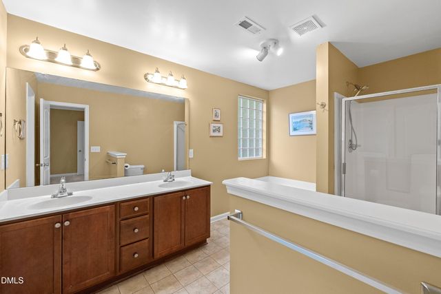 817 Edgeware Way, Wake Forest, NC 27587