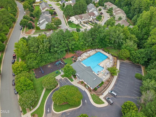 817 Edgeware Way, Wake Forest, NC 27587