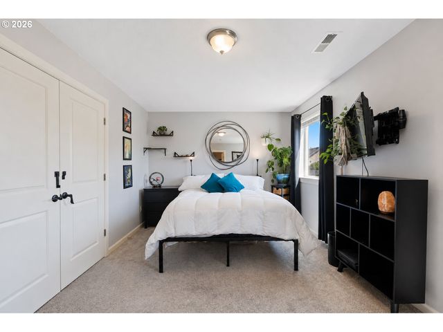 3905 Ne 89TH Way, Vancouver, WA 98665