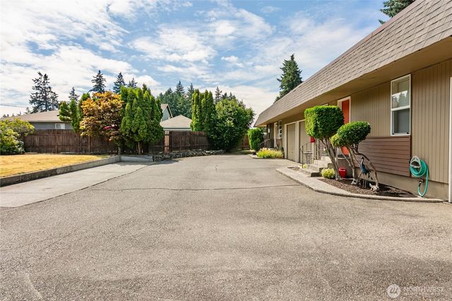 617 -619 140th Street S, Tacoma, WA 98444