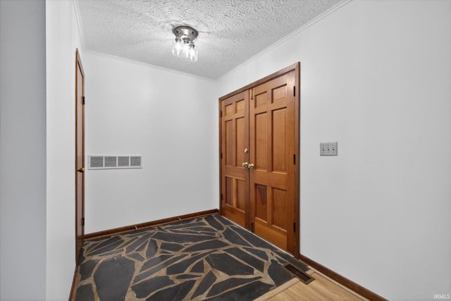 2983 N Bankers Drive, Bloomington, IN 47408