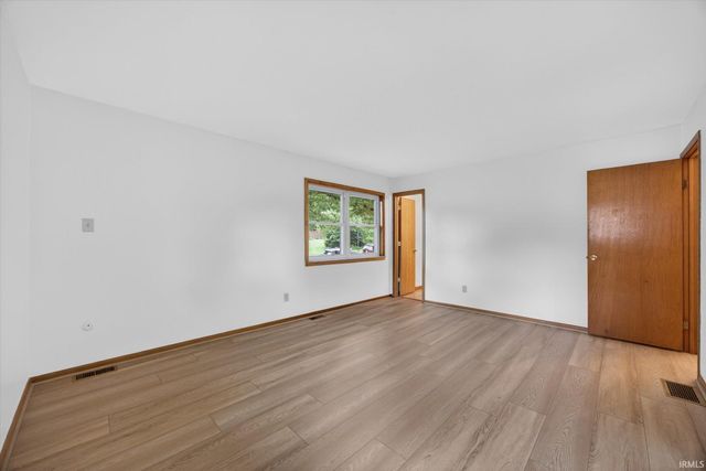 2983 N Bankers Drive, Bloomington, IN 47408