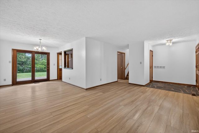 2983 N Bankers Drive, Bloomington, IN 47408