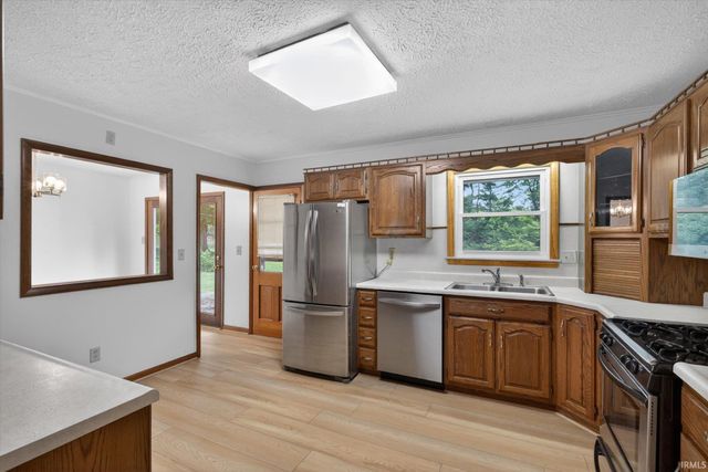 2983 N Bankers Drive, Bloomington, IN 47408