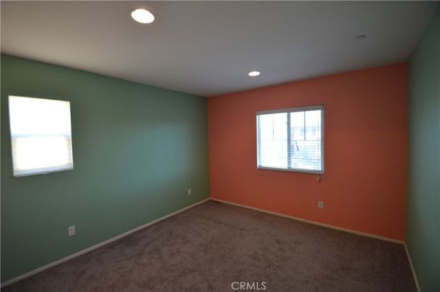 7064 Sweetleaf, Fontana, CA 92336