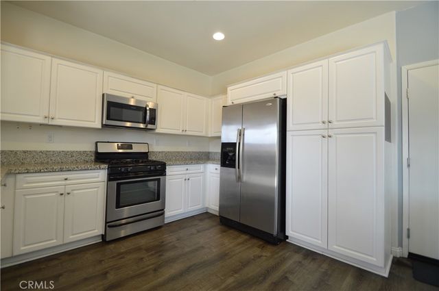 7064 Sweetleaf, Fontana, CA 92336