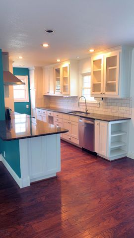 1302 Shelden, El Dorado, KS 67042
