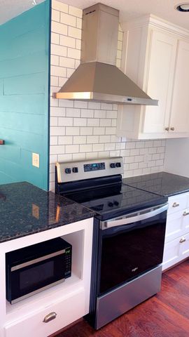 1302 Shelden, El Dorado, KS 67042
