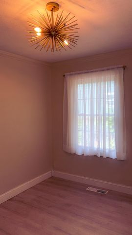 1302 Shelden, El Dorado, KS 67042