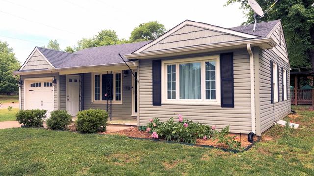 1302 Shelden, El Dorado, KS 67042