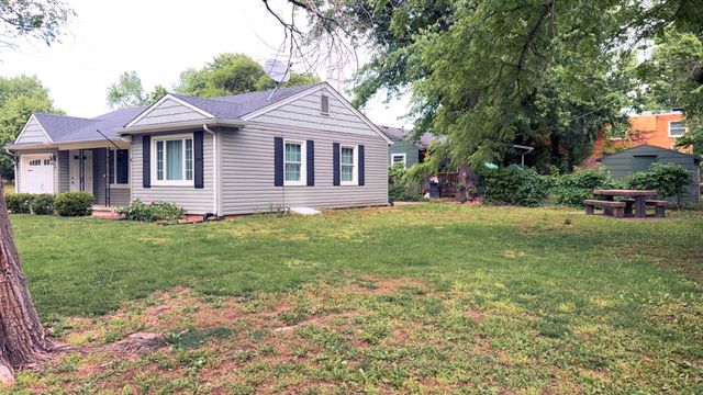 1302 Shelden, El Dorado, KS 67042