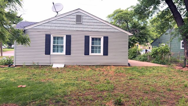 1302 Shelden, El Dorado, KS 67042