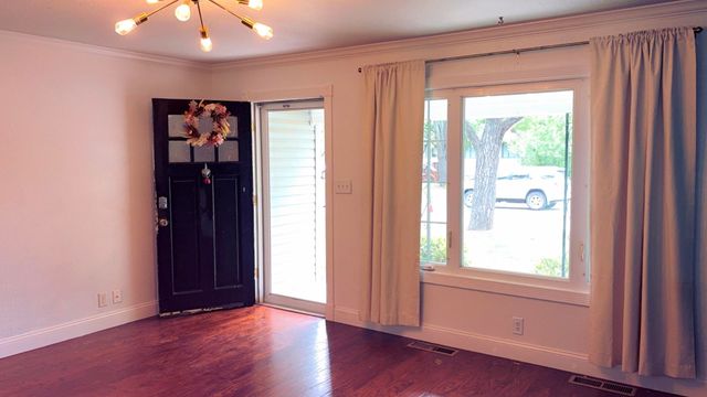 1302 Shelden, El Dorado, KS 67042