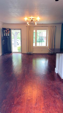 1302 Shelden, El Dorado, KS 67042